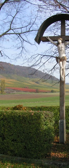 Flurkreuz unterhalb der Weinlage Kronsberg